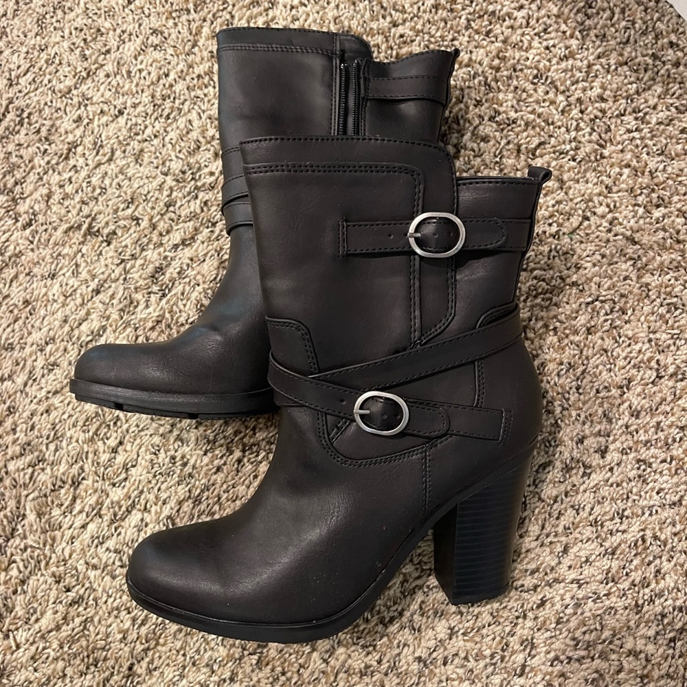 Style & Co Ameliya Boot Size 7.5